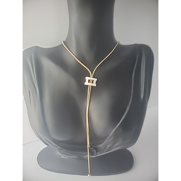 Vintage Versona Necklace Gold Tone Rope White Charm Bolo Jewelry Costume - Picture 1 of 11